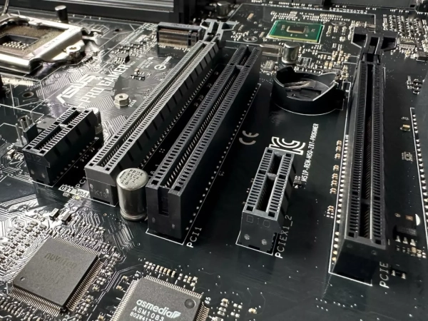 PCIe چیست؟